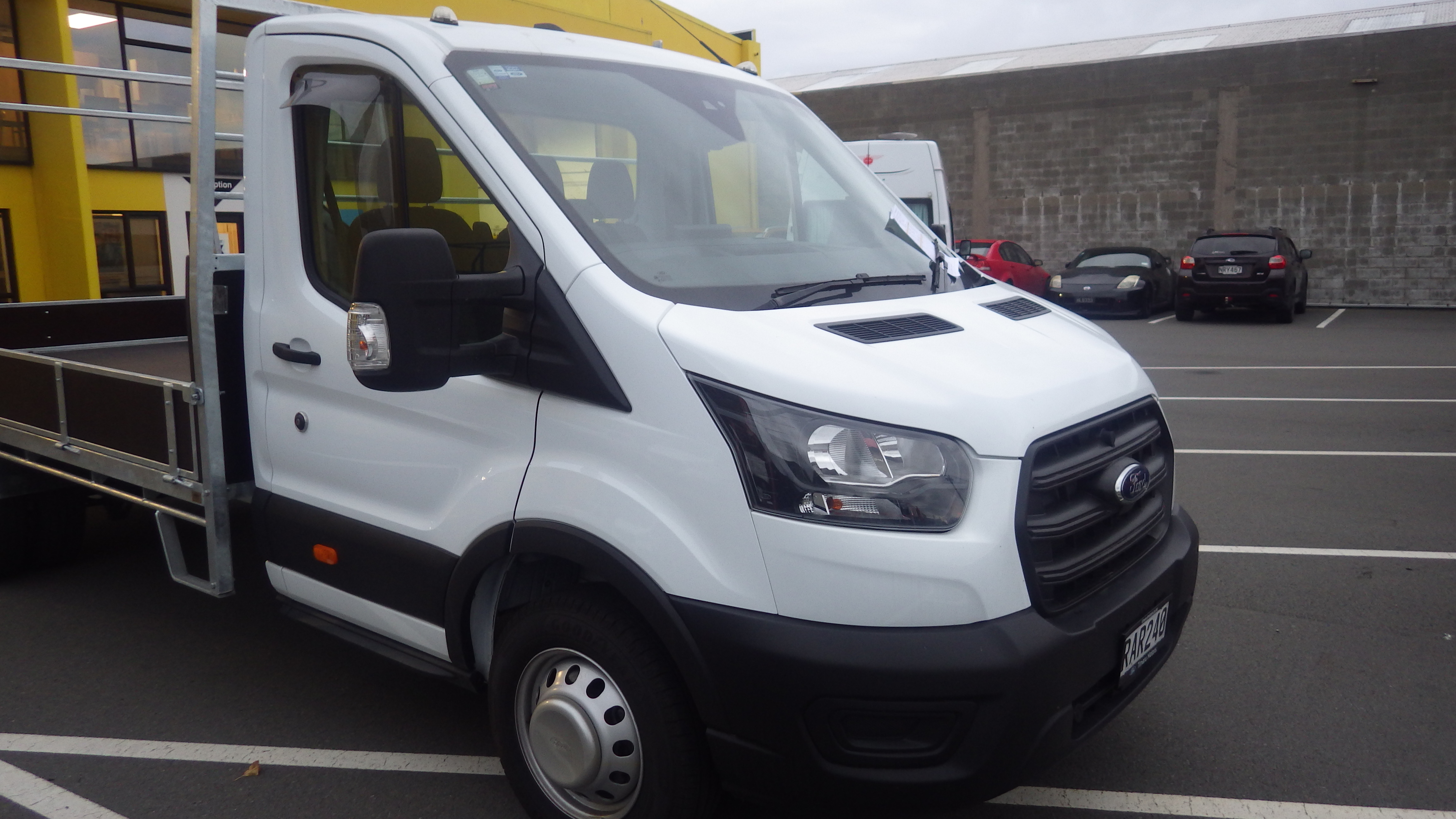 FORD TRANSIT CAB CHASSIS 2024-CURRENT